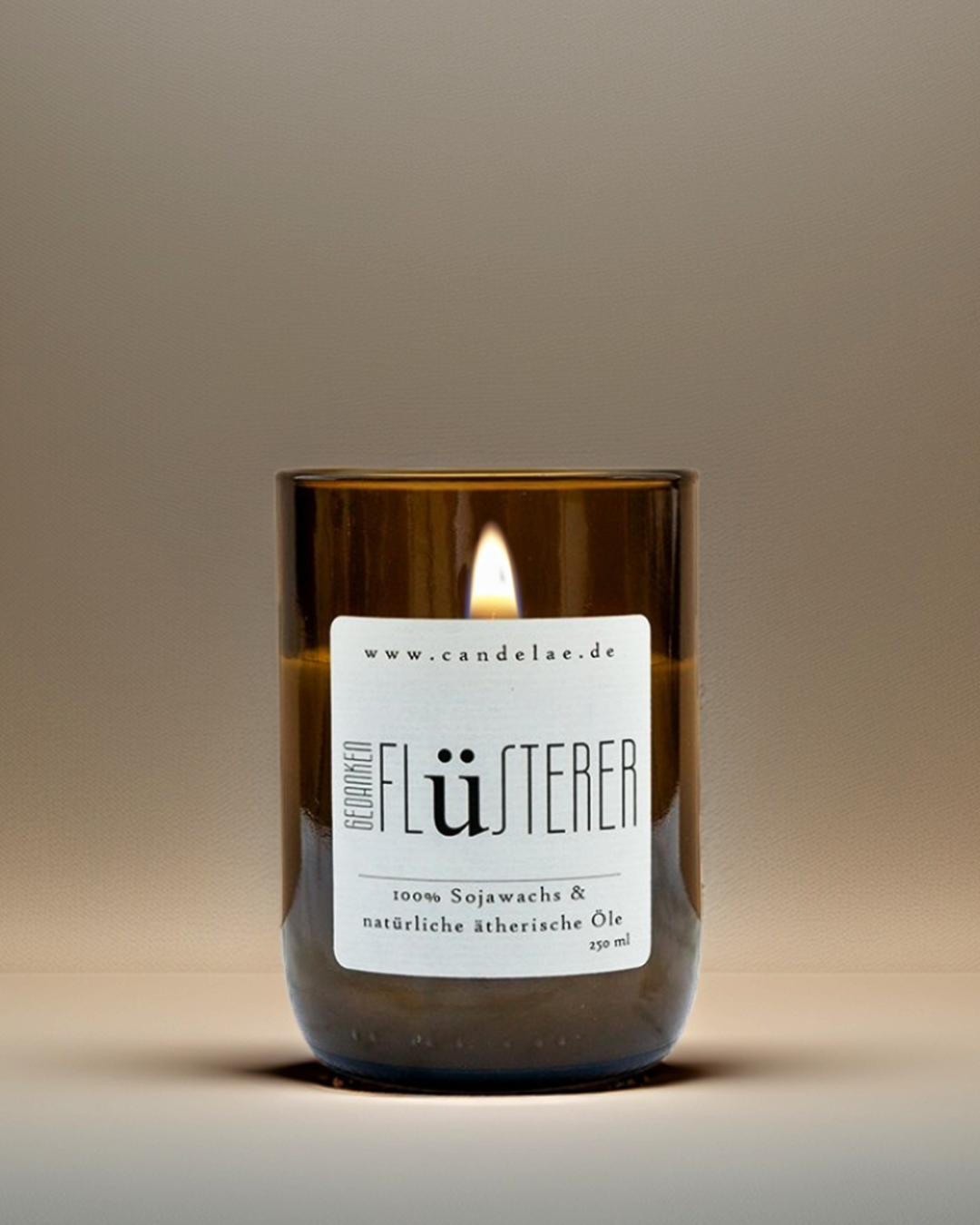 Thought Whisperer – Soy Wax Scented Candle with Refreshing Essential Oils for Clarity and Concentration