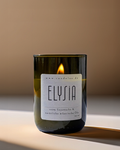 Elysia – Handcrafted soy wax scented candle with woody-floral notes for pure relaxation