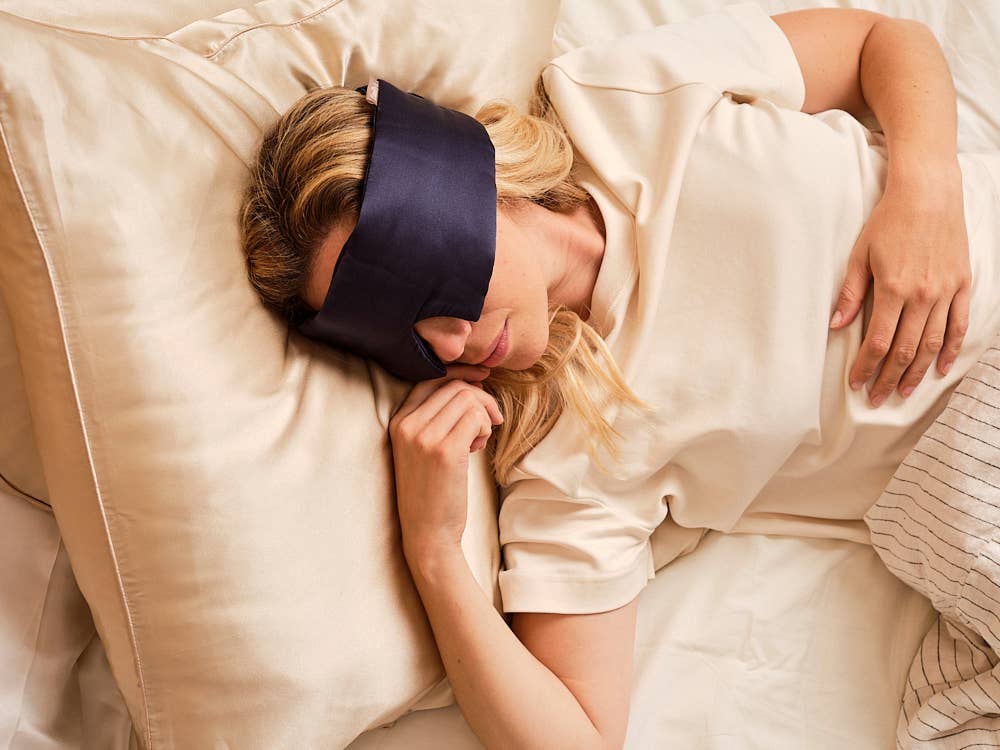 Pure Silk Sleep Mask Headband: Champagne