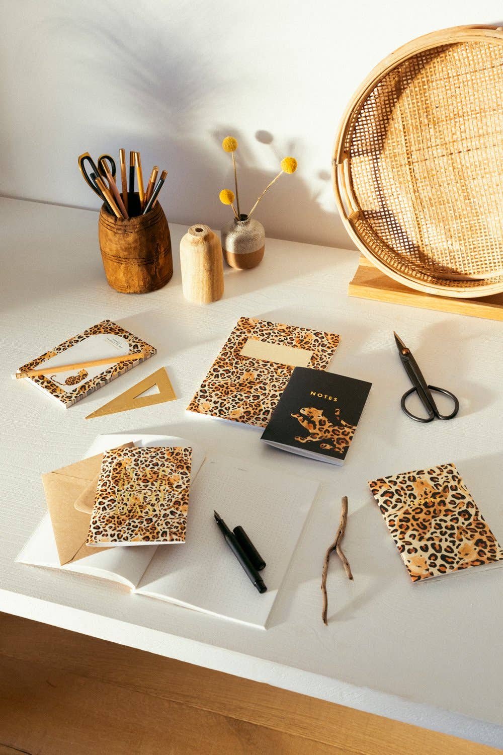Leopard - Birthday Greeting card - Gold foil